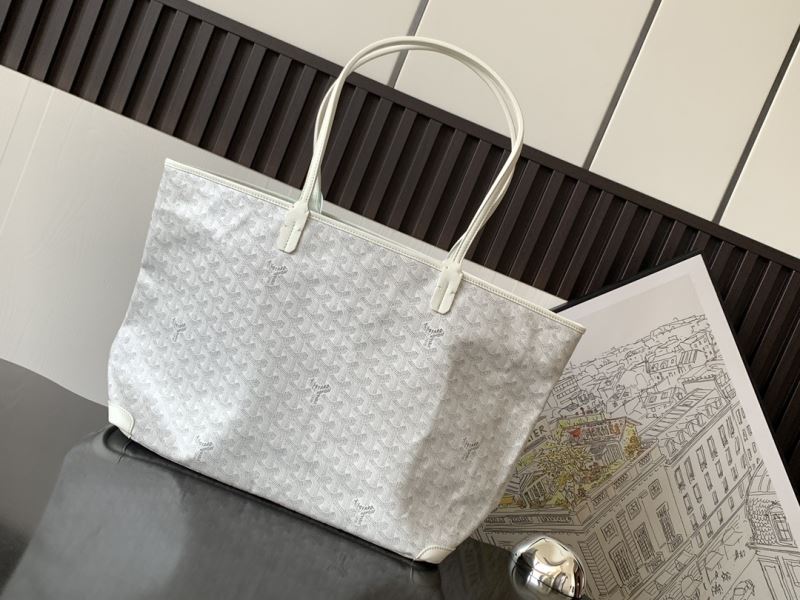 Goyard Shopping Bags